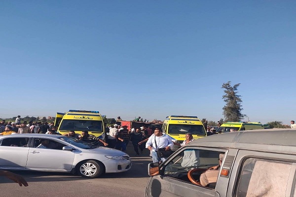 حادث انقلاب أتوبيس بطريق الحسينية في الشرقية
