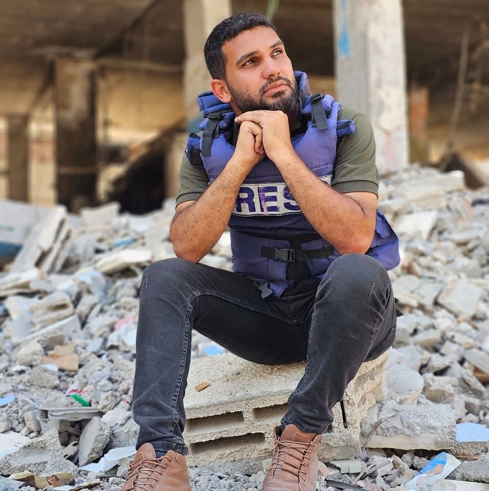 الصحفي محمد إسماعيل الحداد