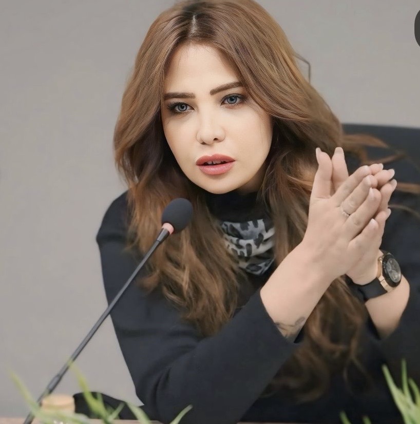 المحامية دينا المقدم 