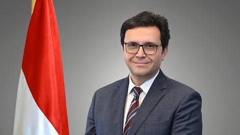 الدكتور احمد فؤاد هنو