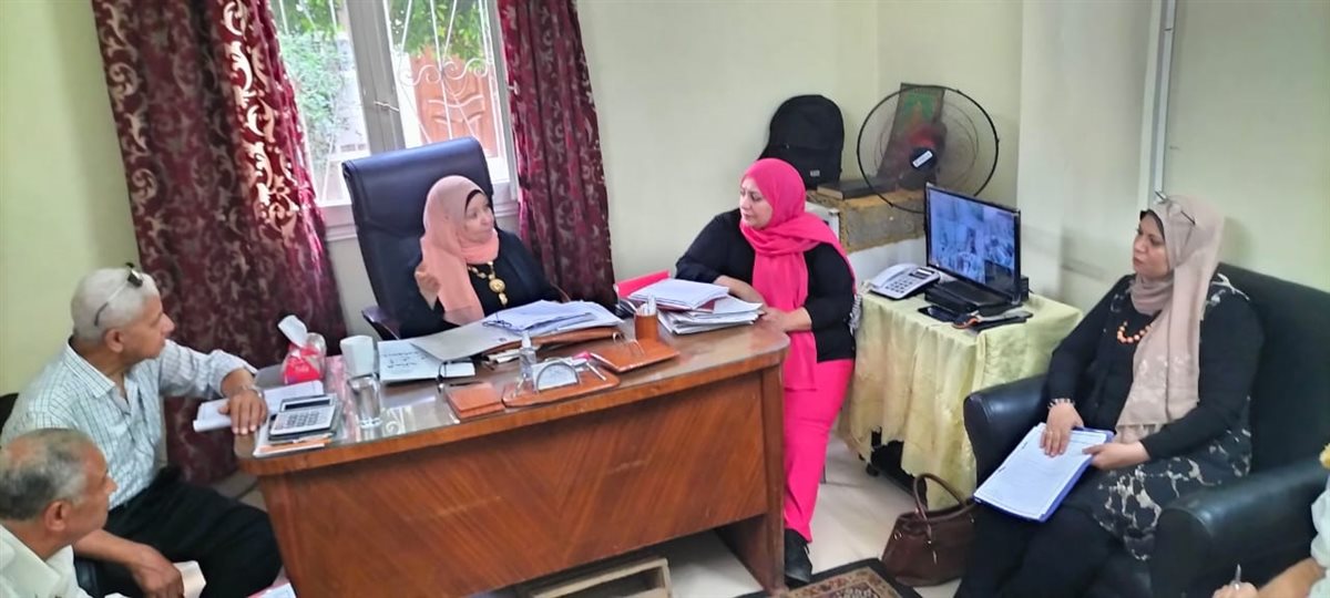 اجتماع لجنة الإشراف على مركز استضافة وتوجيه المرأة بالدقهلية
