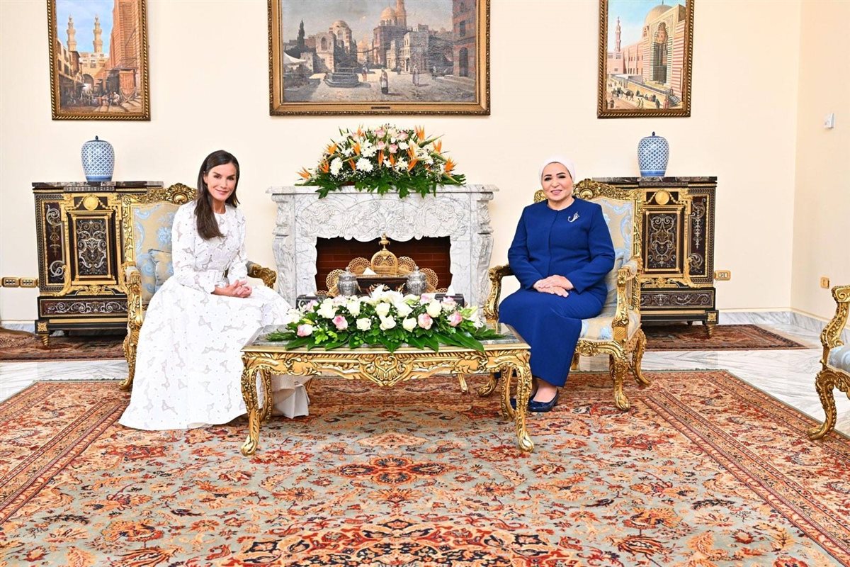 انتصار السيسي وملكة إسبانيا