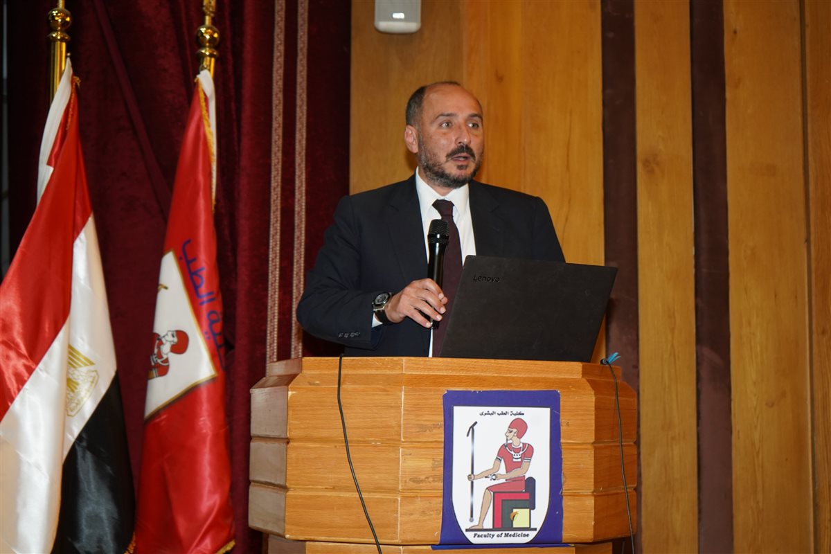 شريف عمر أمين المستشفيات الجامعية