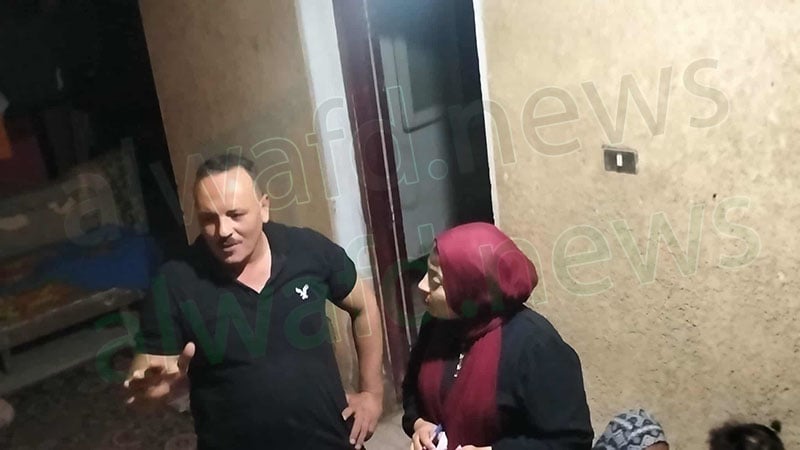 محررة الوفد مع “رضا شعبان” ضحية انفجار ماسورة مياه الشرب بأتريس