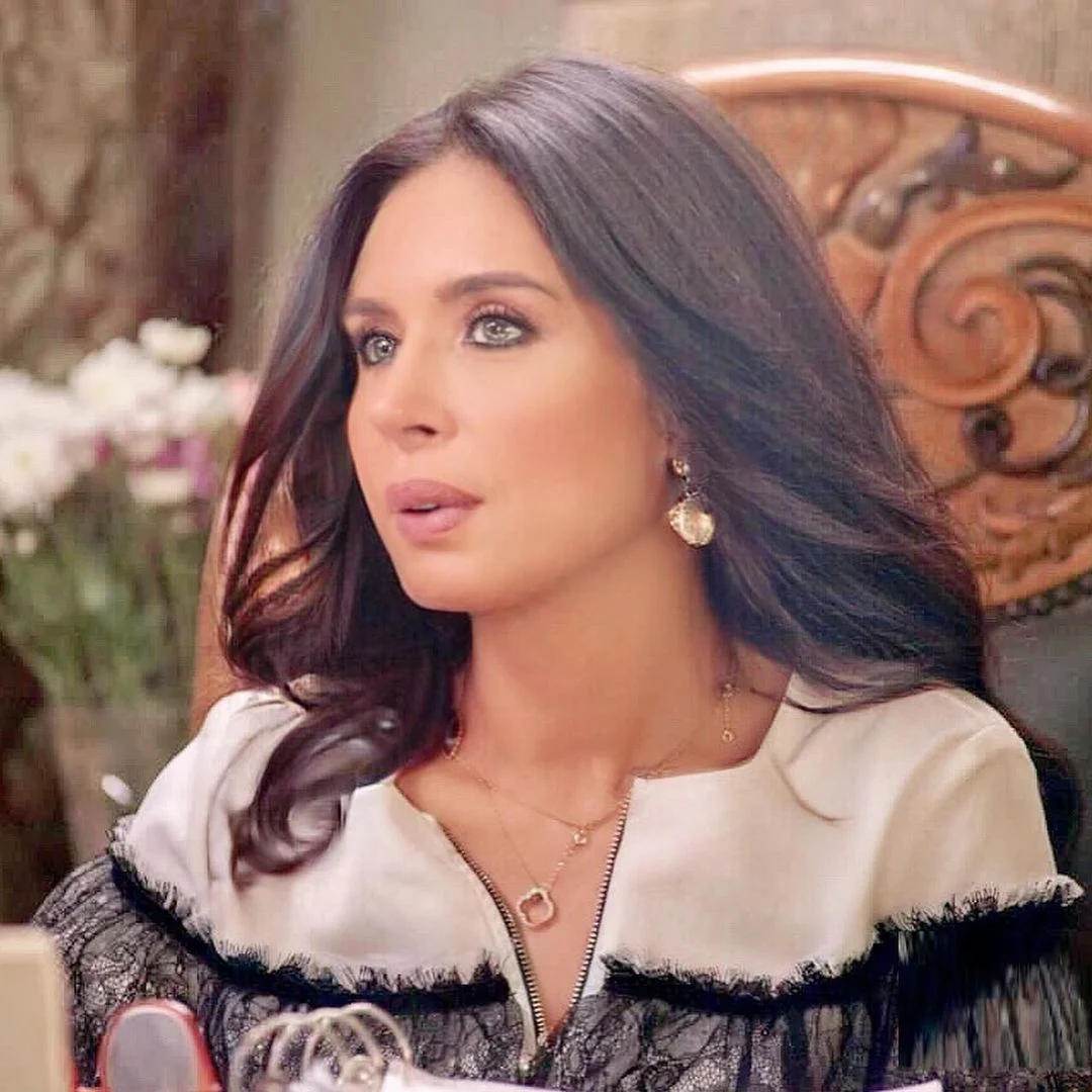 مدرسة دينا للرقص