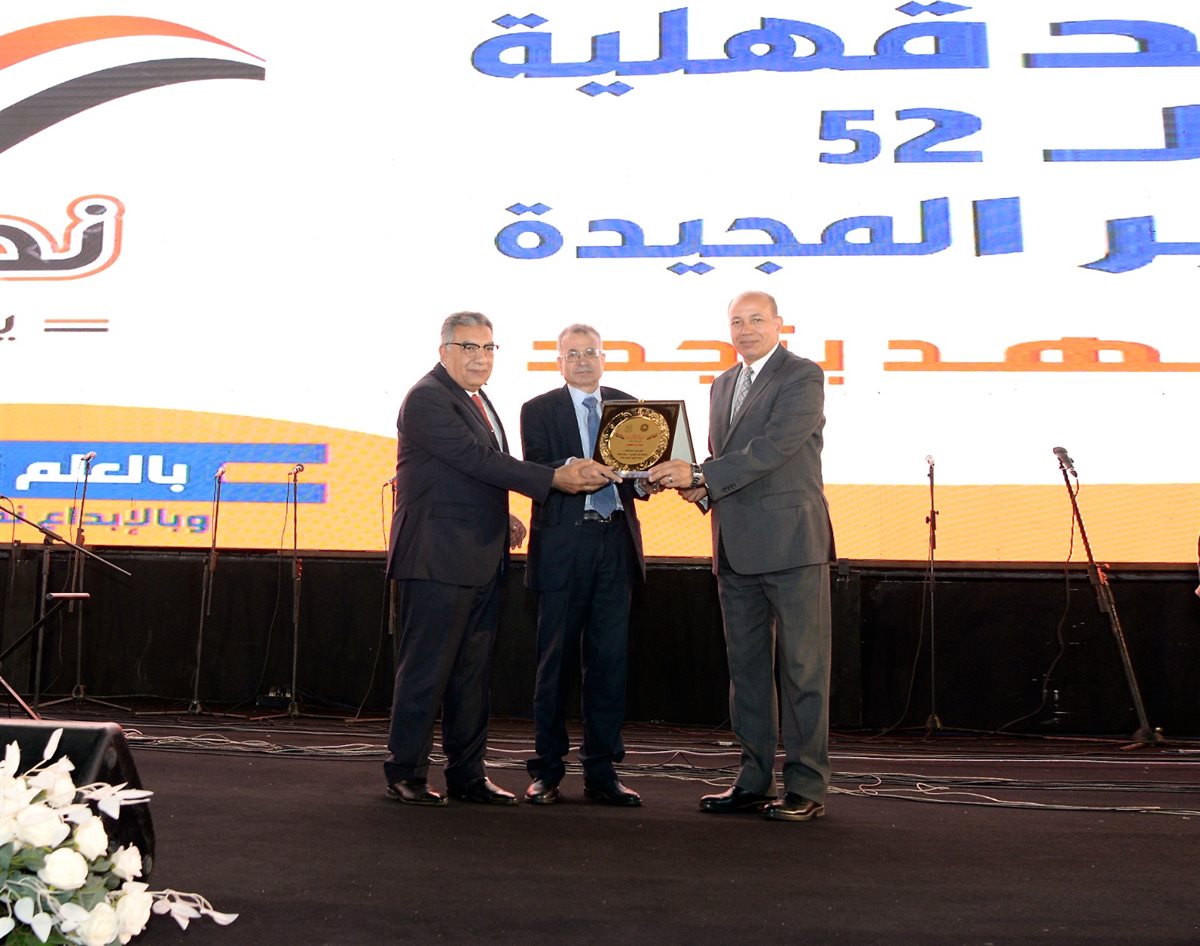 تكريم حازم نصر رئيس اللجنة النقابية للصحفيين بالدقهلية