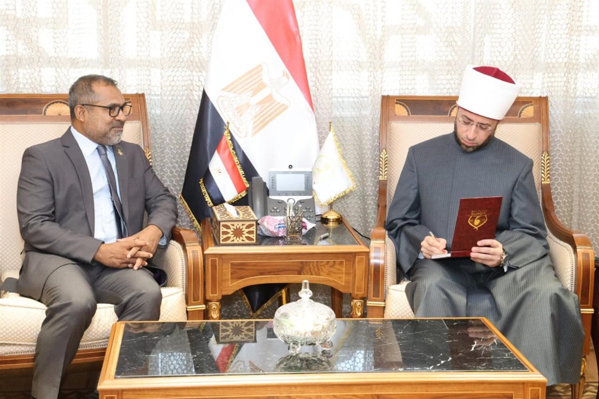 وزير الأوقاف يستقبل وزير خارجية المالديف لبحث تعزيز التعاون الدعوي والتدريبي