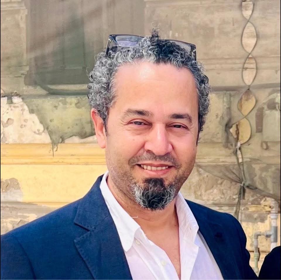 ضياء عوض