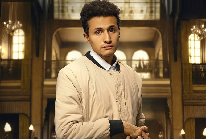 الفنان مصطفى عماد