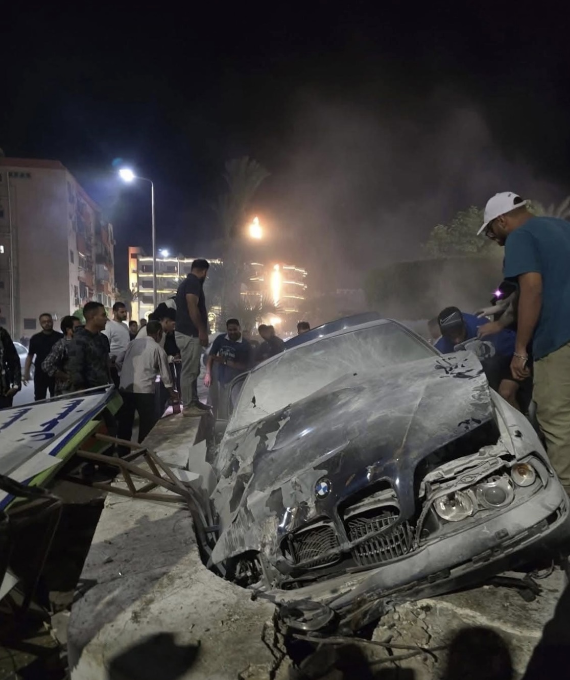 انقلاب سيارة الفنان علي رؤوف