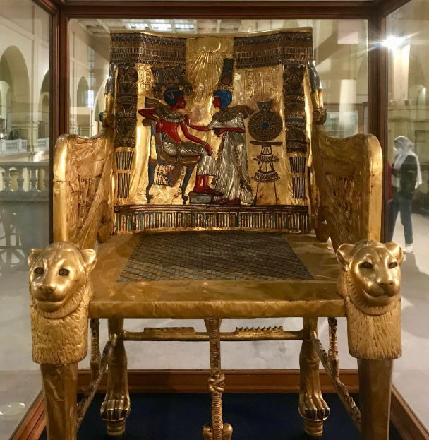 عرش توت عنخ آمون