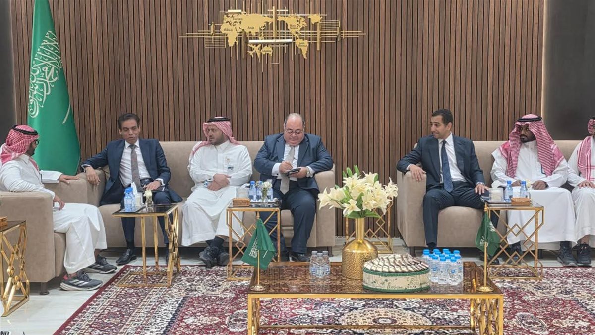 d767ceb9-b30d-46cd-9ed2-ab8b1b8c1b3f