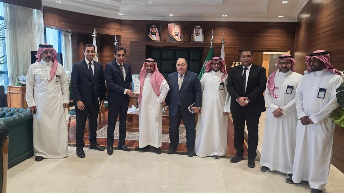 796aeb8c-9645-4dab-8f6b-36db12fd26d1