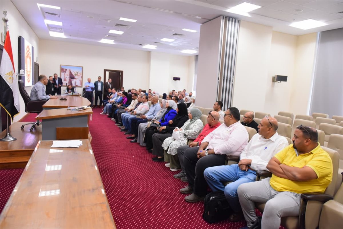 4c565eae-fcf0-4067-994f-5df73b276d39