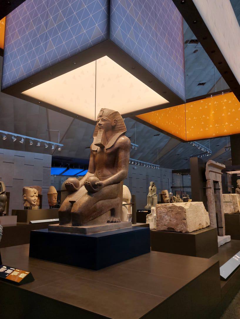 تمثال حتشبسوت