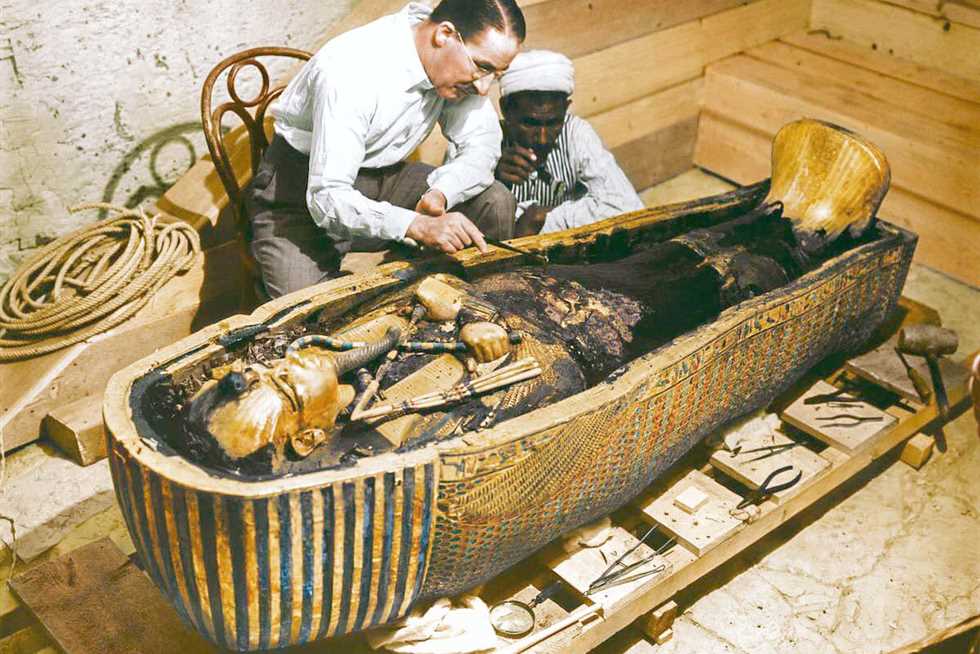 <strong> توت عنخ آمون </strong>