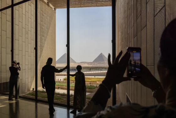 المتحف المصري الكبير 