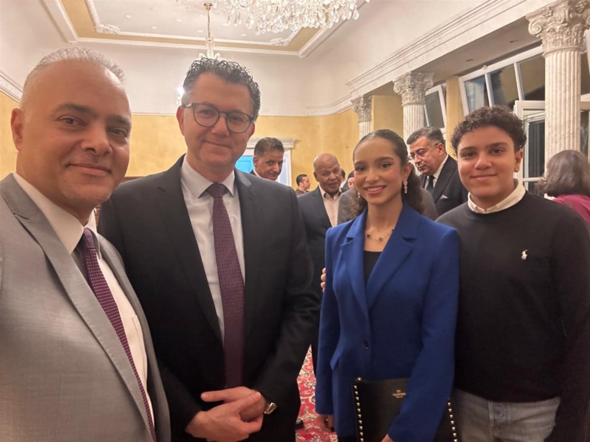 Messenger_creation_CF026A49-0334-41E2-ACB5-8145E91FAD27