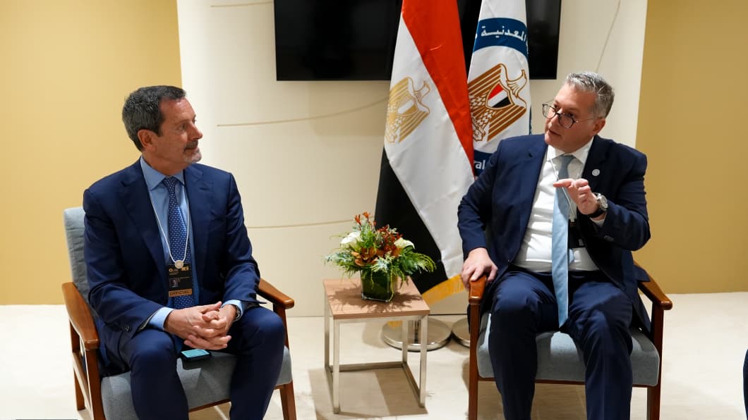 خلال مباحثات شركة SLB (شلمبرجير) العالمية