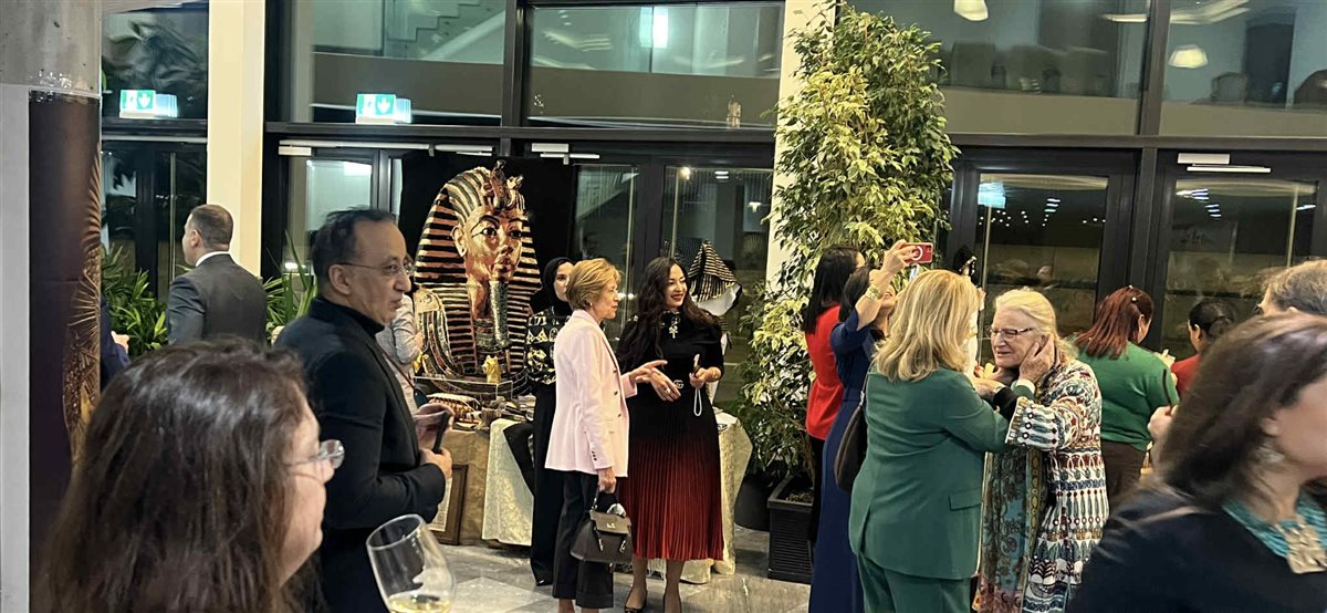 Messenger_creation_B572CDB4-FC24-43DC-A67C-5C2C763F1909