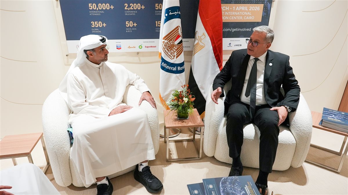 خلال المباحثات