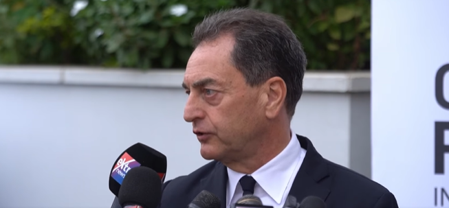  إيريك شوفالييه سفير جمهورية فرنسا 