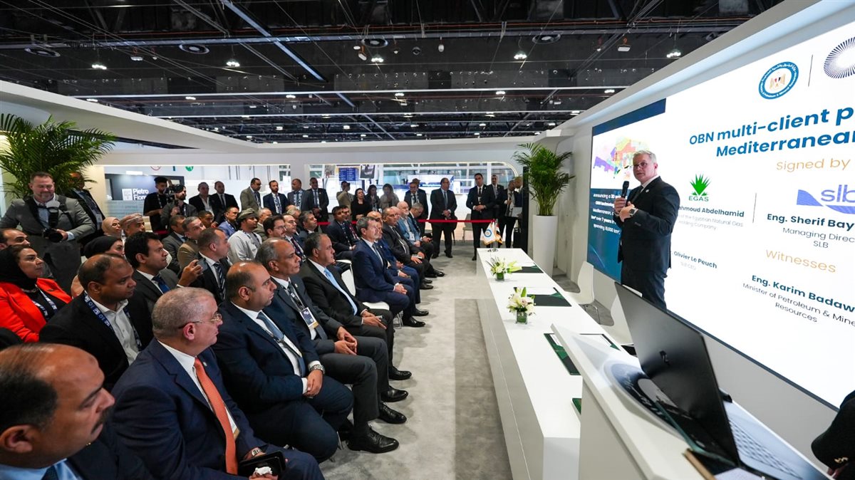 المهندس كريم بدوي وزير البترول والثروة المعدنية من مؤتمر ومعرض أديبك 2025