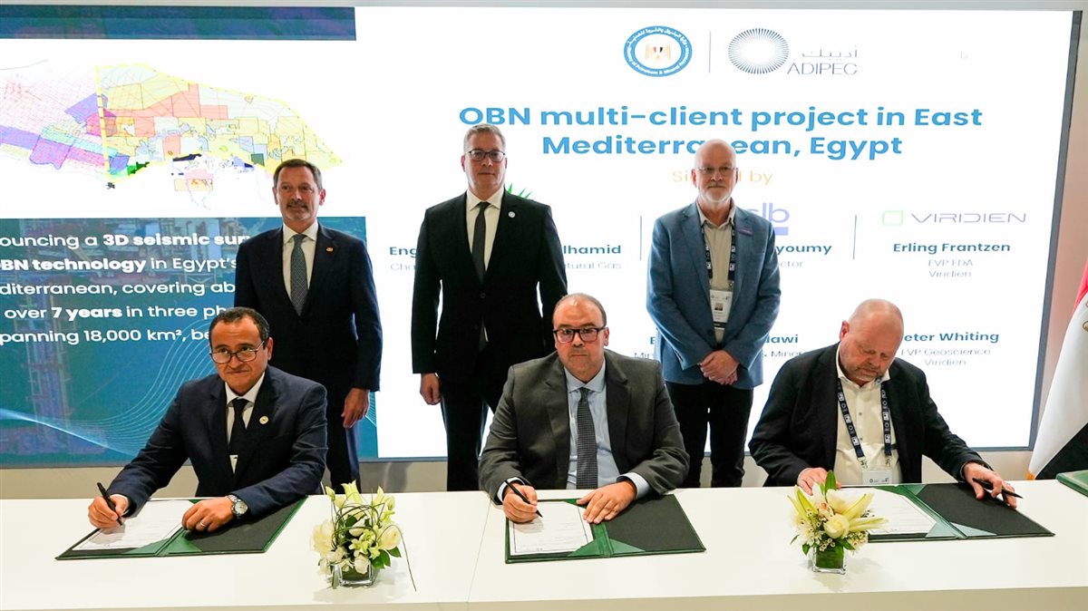 المهندس كريم بدوي وزير البترول والثروة المعدنية من مؤتمر ومعرض أديبك 2025