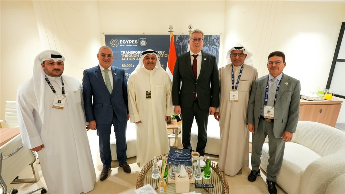 جلسة مباحثات ثنائية