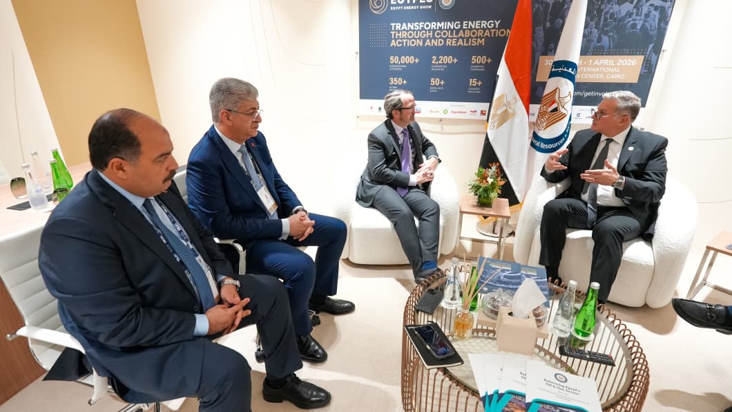 خلال مباحثات شركة بكتل 