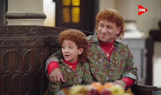 الطفل يوسف صلاح مع أحمد مكي