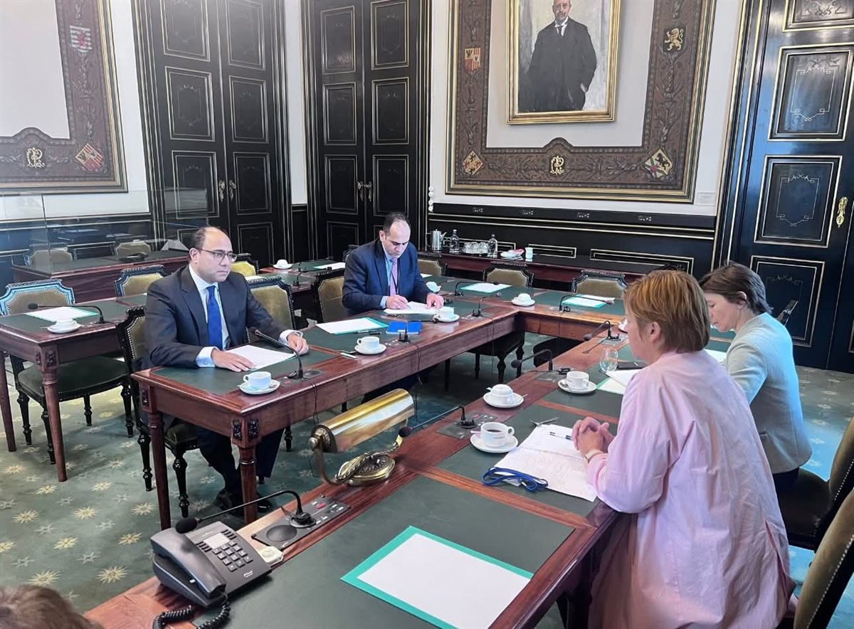 6f274213-cfa2-4c0e-b964-80888f89880d