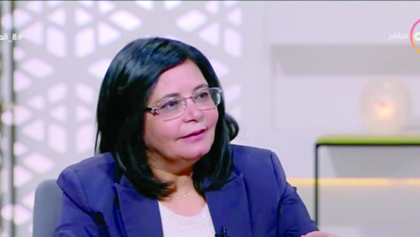 الدكتورة بثينة عبدالرؤوف، الخبيرة التربوية