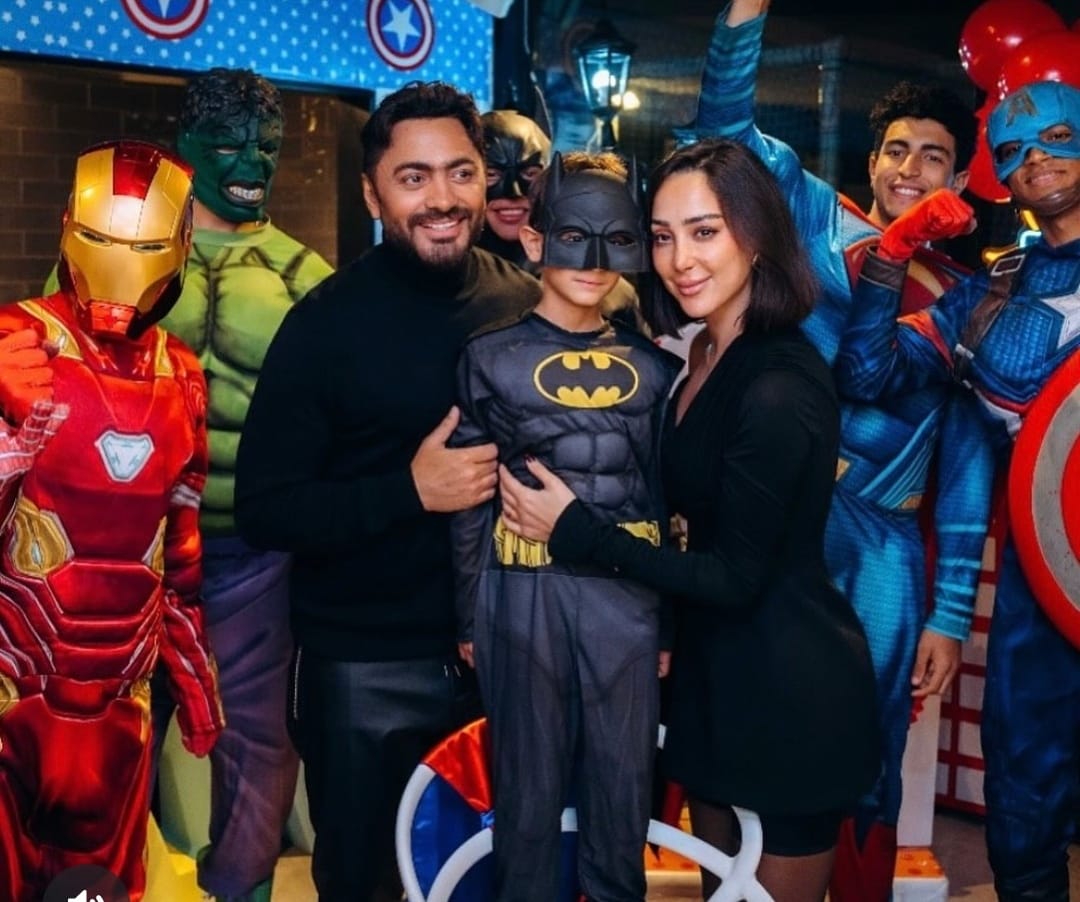 تامر حسني وأسرته