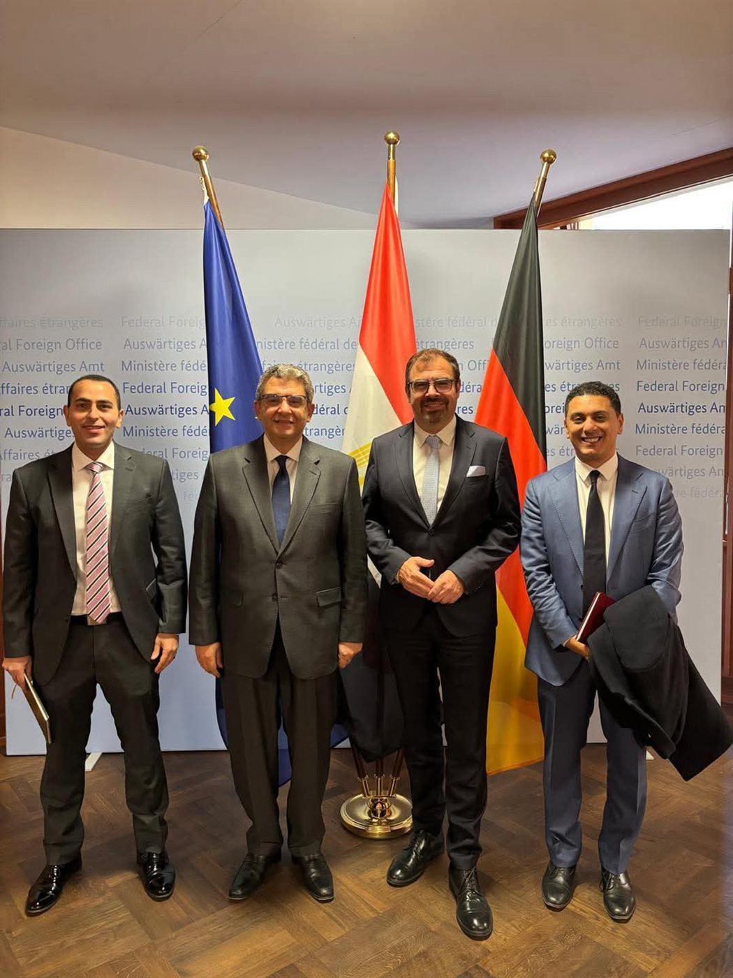 455b11f8-535c-45a3-9c93-dbc953e2b0e6