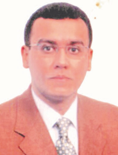  الدكتور هشام عبدالغنى