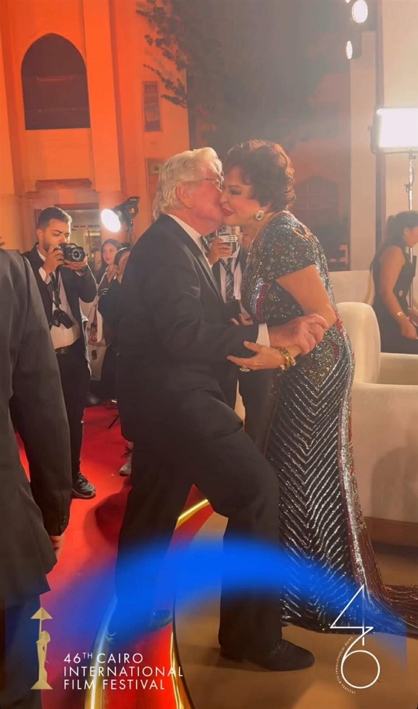 لبلبة وحسين فهمي