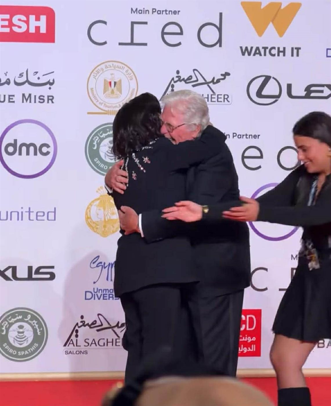 أسعاد يونس وحسين فهمي