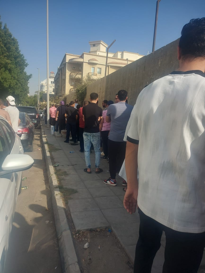 إقبال لافت للمصريين والعمالة بجدة في انتخابات مجلس النواب