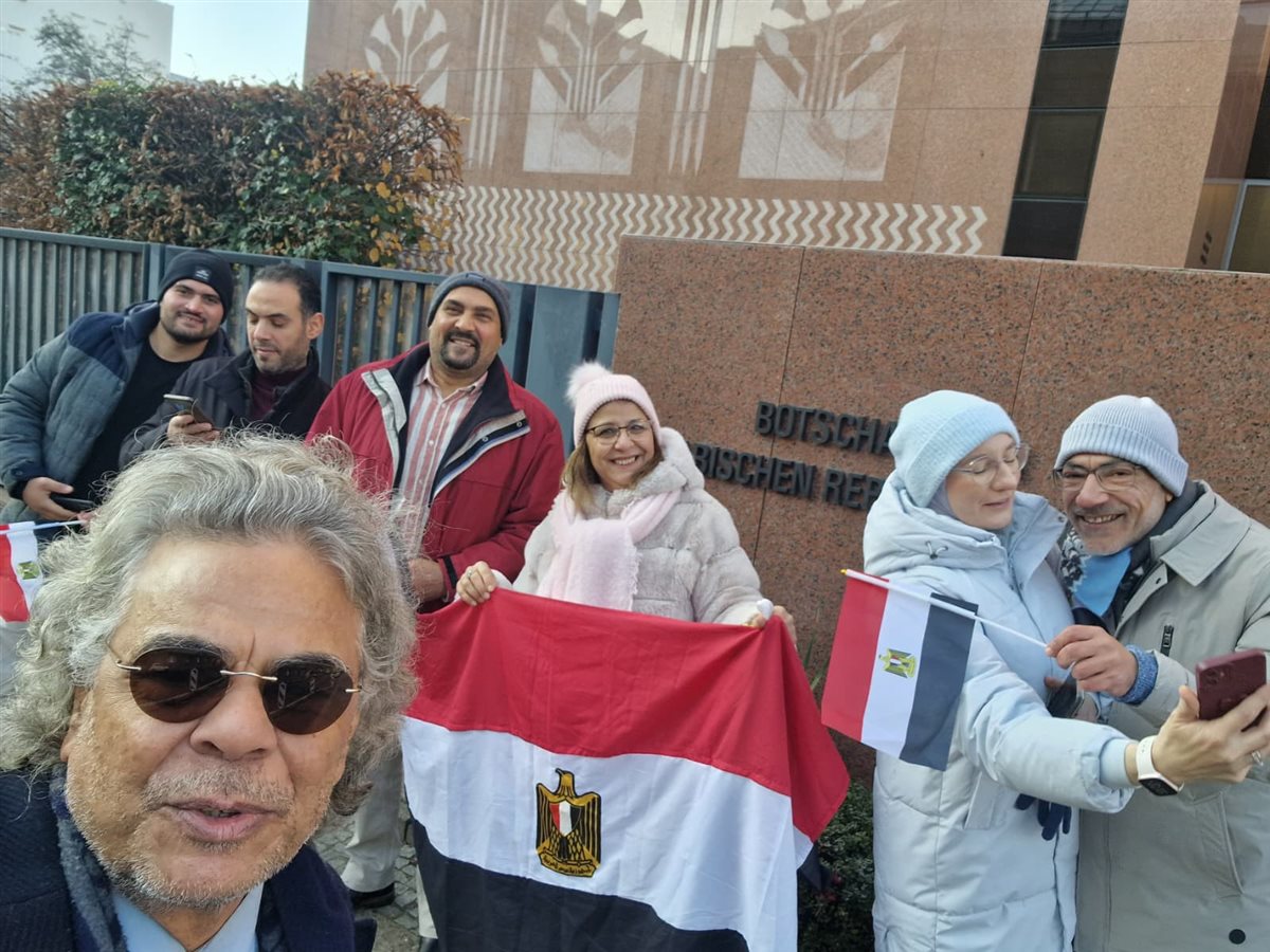 73a6c9a5-c6b3-42c0-a72d-64d77e1a563e