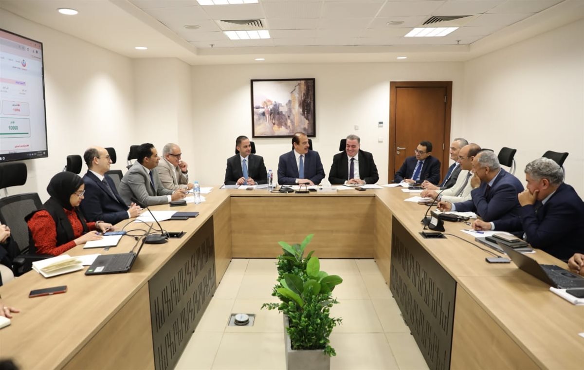 الصحة تعقد اجتماعا للجنة إعداد البعثة الطبية لحج 2026