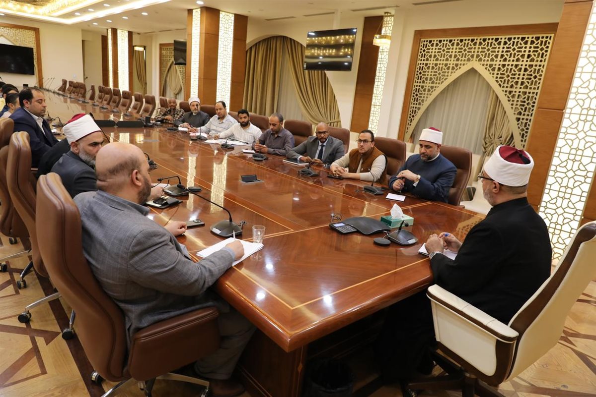 مفتي الجمهورية يجتمع بأعضاء اللجنة التنفيذية لمتابعة أعمال الندوة الدولية الثانية