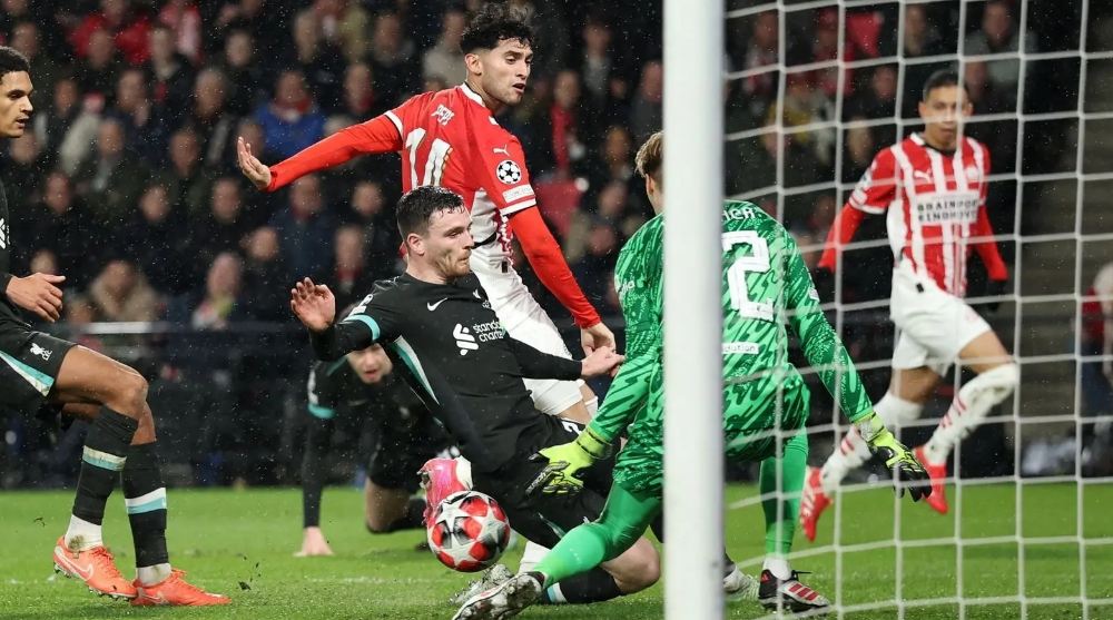 ليفربول ضد آيندهوفن