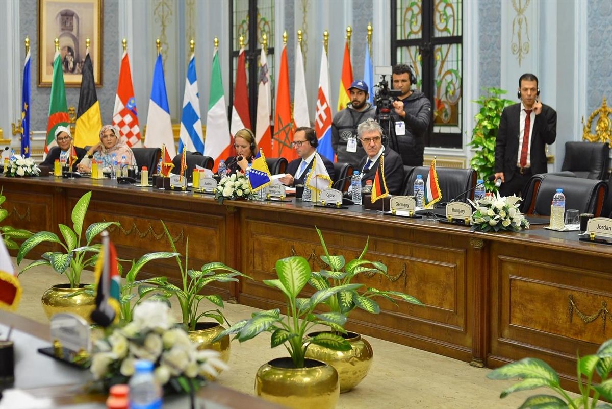 b0122e4a-a579-4894-9192-aa4b431308d4