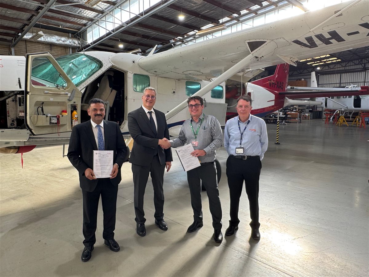 وزير البترول يشهد توقيع مذكرة تفاهم لإجراء مسح جوي شامل للإمكانات التعدينية على مستوى مصر