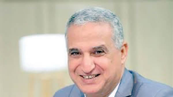 مجدى شاكر، كبير الأثريين بوزارة الآثار
