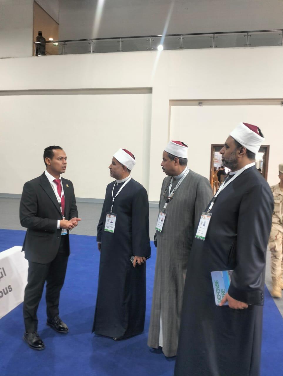 وفد من وزارة الأوقاف يشارك في افتتاح المعرض الدولي الرابع للصناعات الدفاعية «إيديكس ٢٠٢٥»