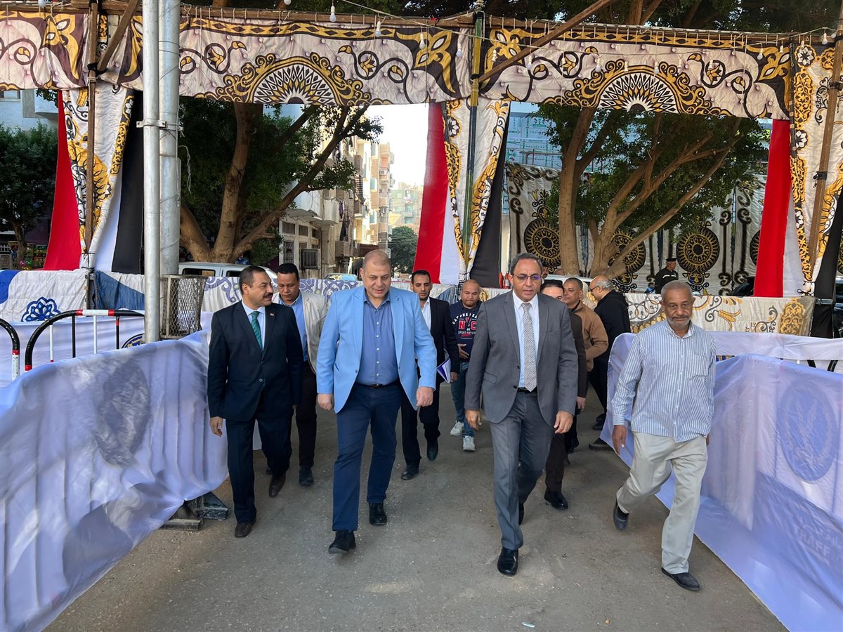 جولة المحافظ