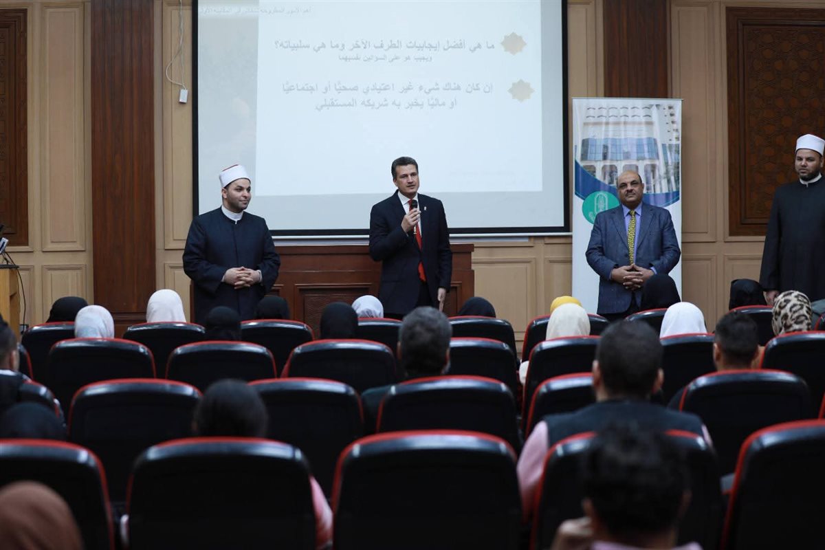 مناقشة وضع بروتوكول تعاون بين مركز الأزهر العالمي للفتوى الإلكترونية ووحدة خدمة المجتمع بكلية التربية بجامعة الأزهر