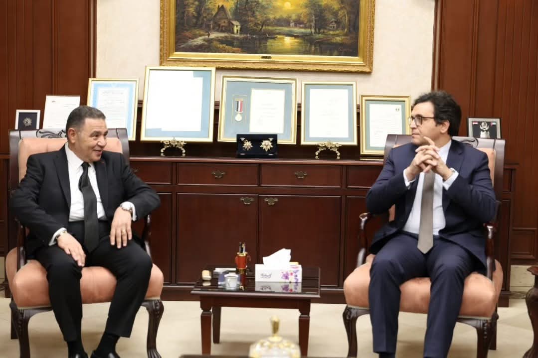 لقاء محافظ البحر الأحمر ووزير الثقافة